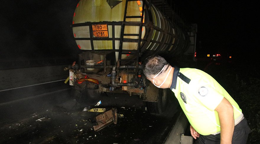 Asit yüklü tanker kaza yaptı, Bolu Dağı kapandı