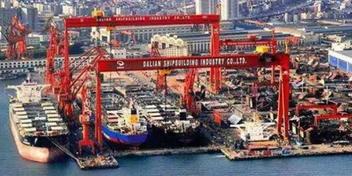 DISC'e sipariş edilen altı yeni geminin her birinin 16.000 TEU kapasiteye sahip olacağı ve Tianjin'deki tersanede inşa edileceği belirtildi.