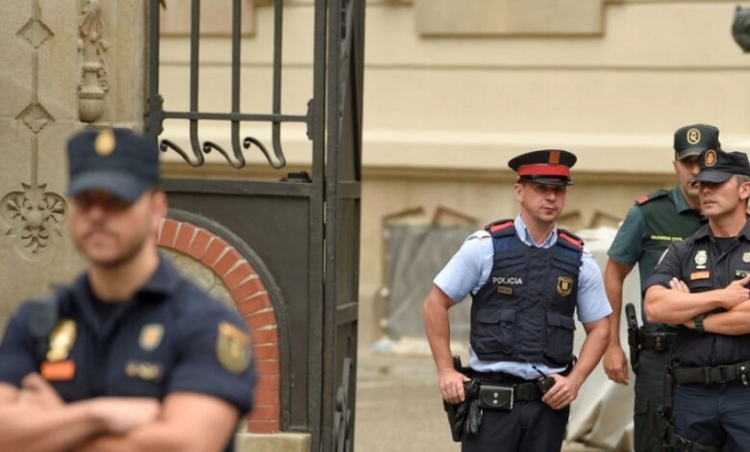 İspanyol polisi Barselona limanında pirinç çuvallarına gizlenmiş 4 ton kokain ele geçirdi.