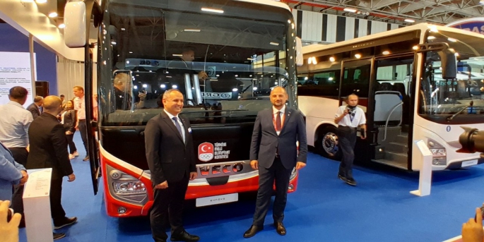 IVECO BUS, ticari stratejisinin bir parçası olarak, varlığını Avrupa dışındaki bölgelere ve özellikle Asya'ya genişletiyor 