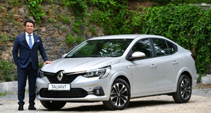 Renault’nun yeni oyuncusu Taliant, B-Sedan segmentine farklı bir perspektif getiriyor.