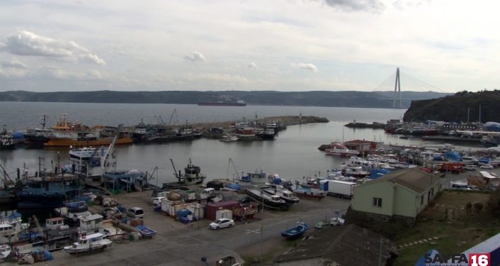 Türk balıkçılar göçmenleri ücretsiz taşımaya gönüllü